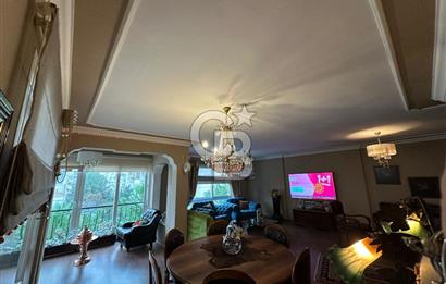 Bostanlı Yıllar Market Sokağında 3+1 Kiralık GENİŞ Daire