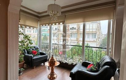 Bostanlı Yıllar Market Sokağında 3+1 Kiralık GENİŞ Daire