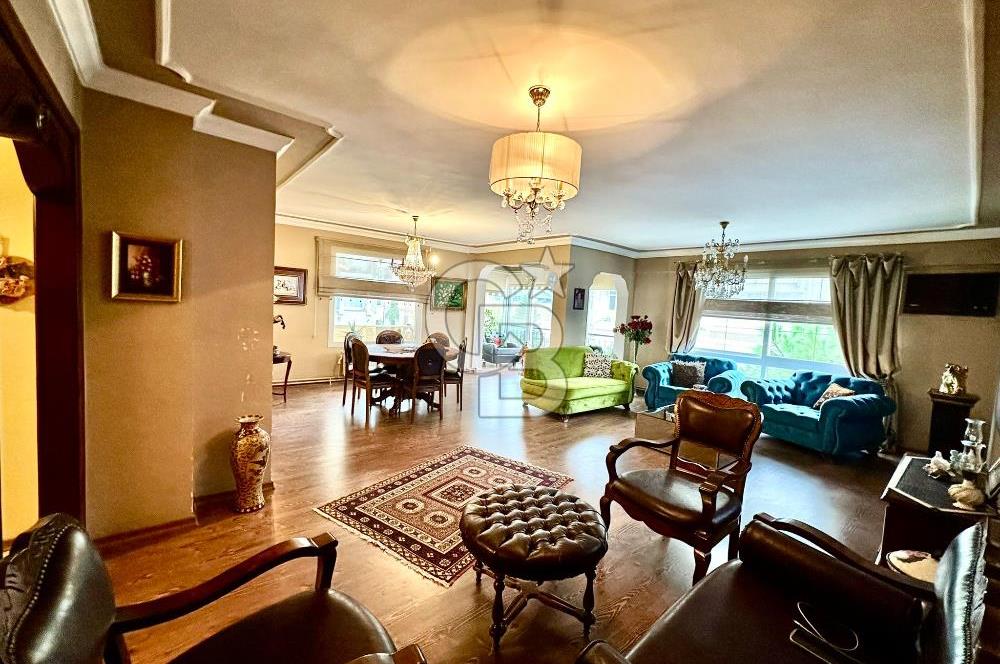 Bostanlı Yıllar Market Sokağında 3+1 Kiralık GENİŞ Daire