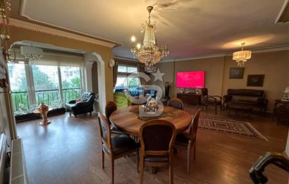 Bostanlı Yıllar Market Sokağında 3+1 Kiralık GENİŞ Daire