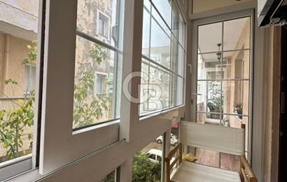 Bostanlı Yıllar Market Sokağında 3+1 Kiralık GENİŞ Daire