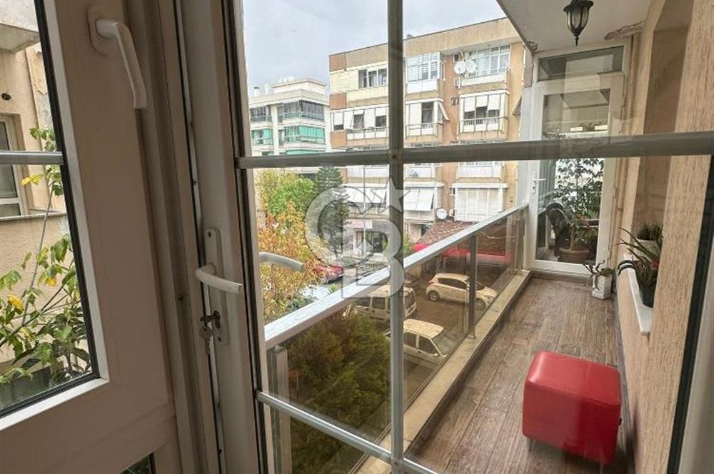 Bostanlı Yıllar Market Sokağında 3+1 Kiralık GENİŞ Daire