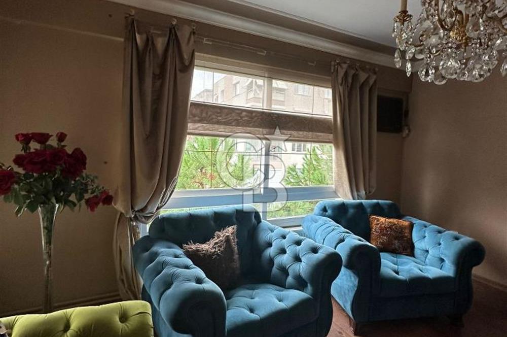 Bostanlı Yıllar Market Sokağında 3+1 Kiralık GENİŞ Daire