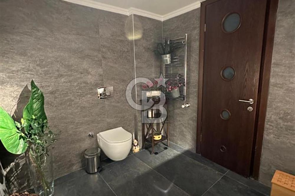 Bostanlı Yıllar Market Sokağında 3+1 Kiralık GENİŞ Daire