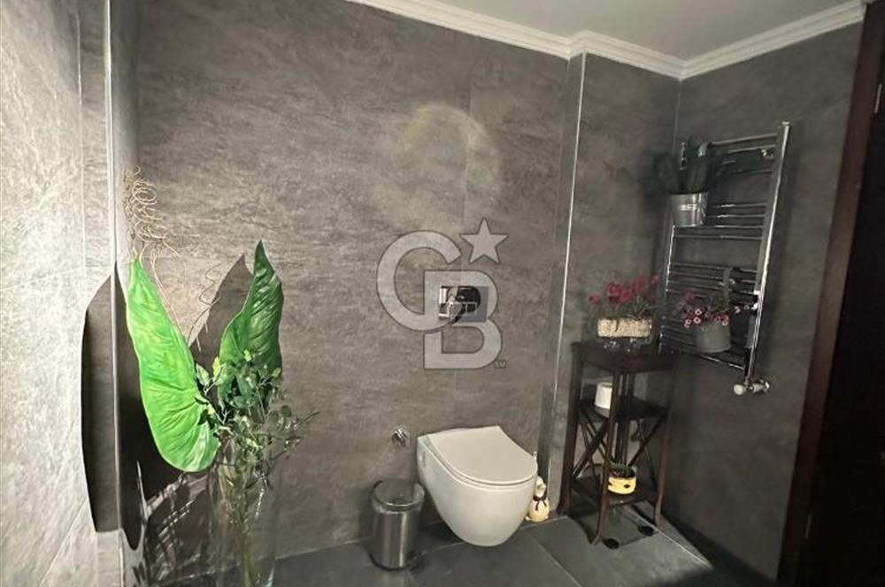 Bostanlı Yıllar Market Sokağında 3+1 Kiralık GENİŞ Daire