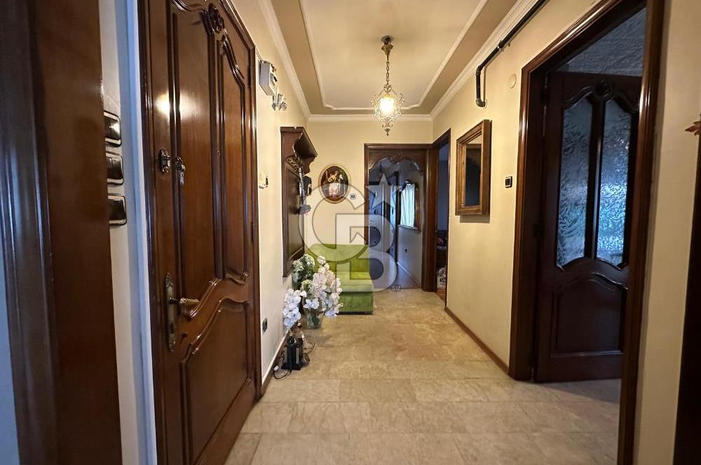 Bostanlı Yıllar Market Sokağında 3+1 Kiralık GENİŞ Daire