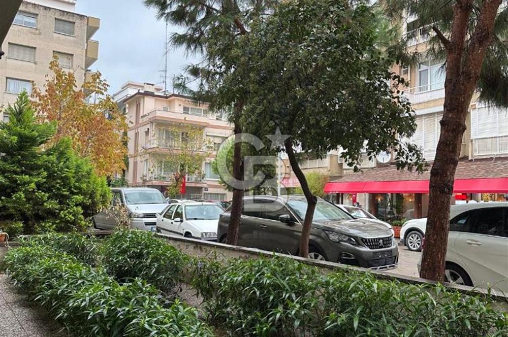 Bostanlı Yıllar Market Sokağında 3+1 Kiralık GENİŞ Daire