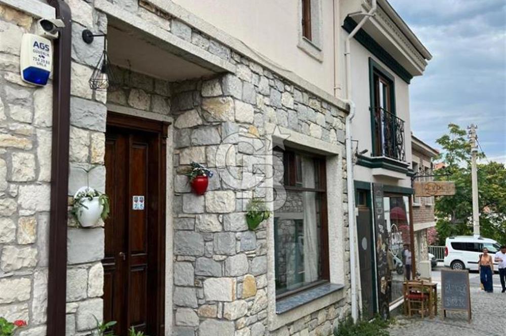 URLA SANAT SOKAĞINDA SATILIK Müstakil Ev