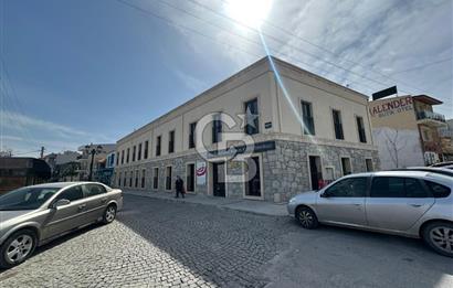 URLA SANAT SOKAĞINDA SATILIK Müstakil Ev