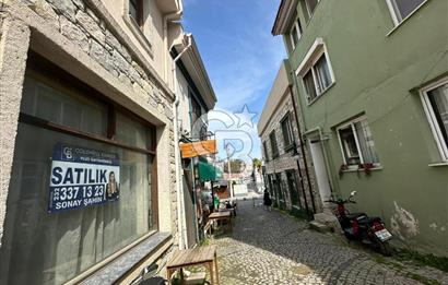 URLA SANAT SOKAĞINDA SATILIK Müstakil Ev