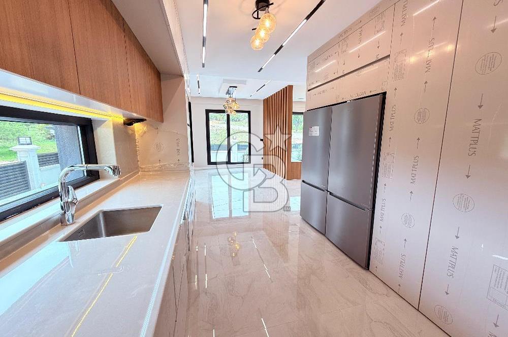 Serinhisar Şaireşref Mh. 8+1 Ultra Lüks Villa