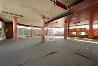 HASTANE KARŞISI 1.KAT- PANORAMİK CEPHELİ KİRALIK KÖŞEBAŞI DÜKKAN