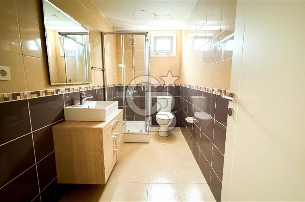 FiYaka 3 Tuzla Sitesinde 2+1 Satılık Geniş Daire