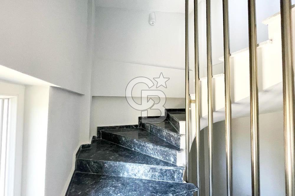 Çanakkale Lapseki Kangırlı'da Satılık 750 m² Bahçeli Villa