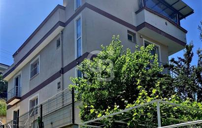 Balçova Çetin Emeç’te satılık 3 katlı Müstakil Genç Bina 