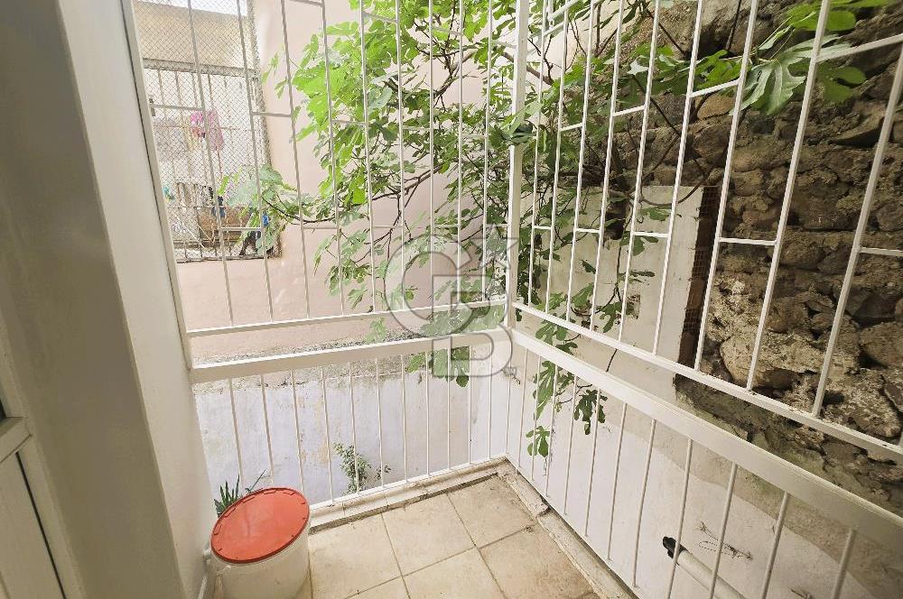 GÖZTEPE'DE İNÖNÜ CADDESİNE 1 BLOK KİRALIK DAİRE