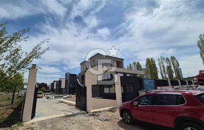 SEÇKİN PROJE QUARTED İNCEKTE SATILIK 8+2 LÜKS VİLLALAR