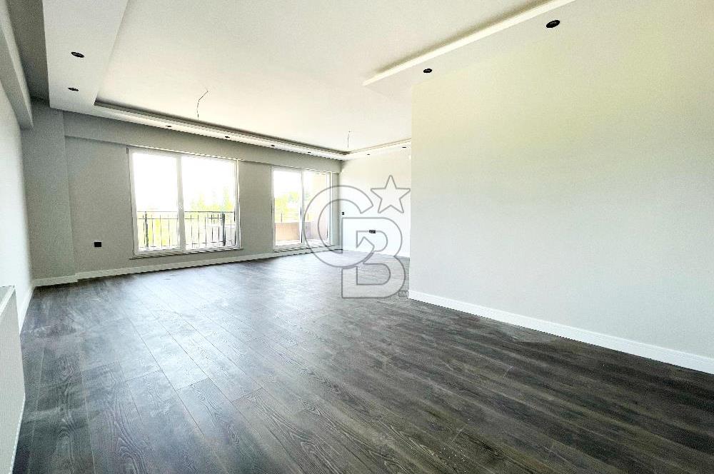 Çanakkale Lapseki Kangırlı'da Satılık 750 m² Bahçeli Villa