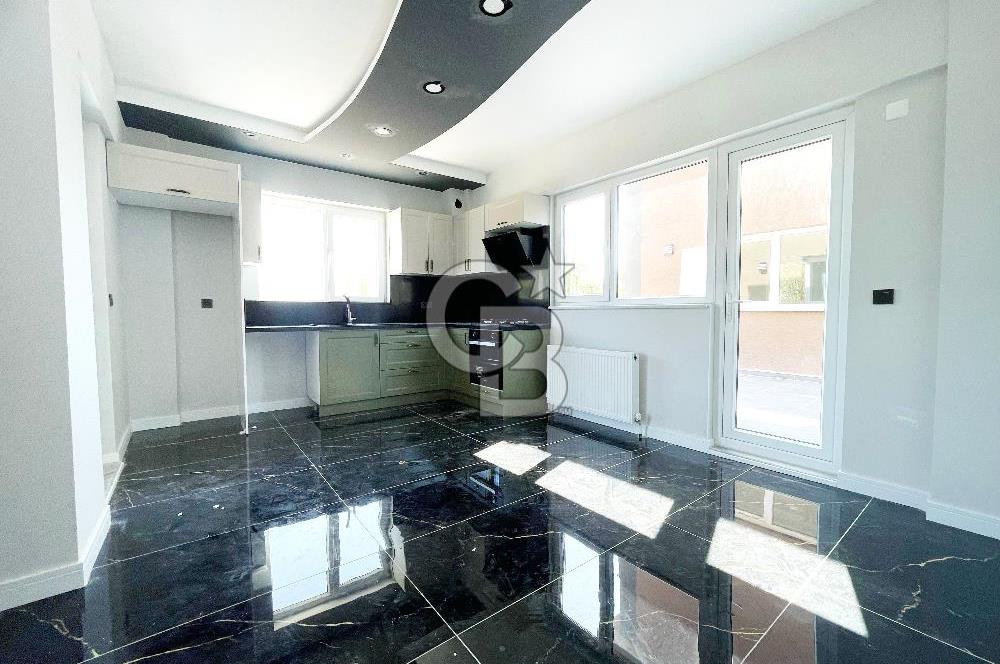 Çanakkale Lapseki Kangırlı'da Satılık 750 m² Bahçeli Villa