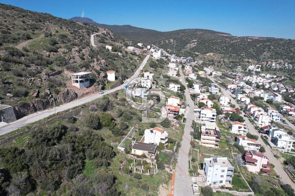 ÇANDARLI EYKO SİTESİNDE SATILIK ARSA