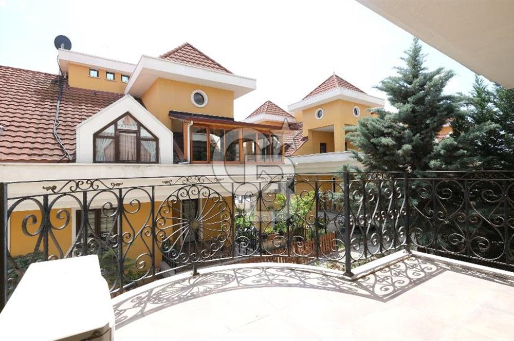 BAĞLICA'NIN EN PRESTİJLİ BÖLGESİNDE 5+2 LÜKS SATILIK VİLLA