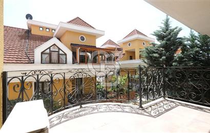 BAĞLICA'NIN EN PRESTİJLİ BÖLGESİNDE 5+2 LÜKS SATILIK VİLLA