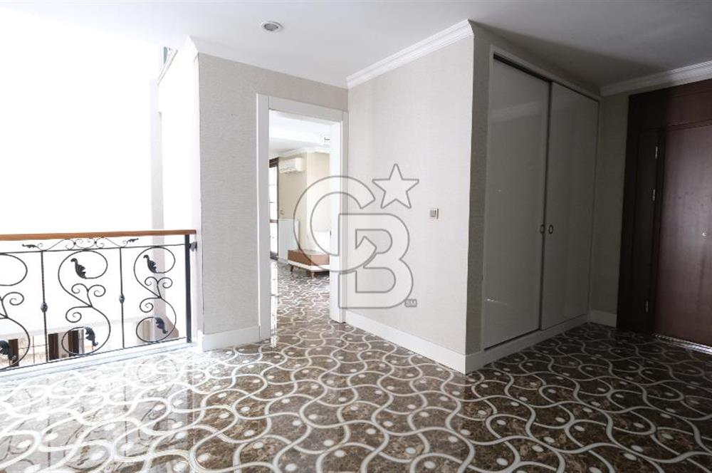 BAĞLICA'NIN EN PRESTİJLİ BÖLGESİNDE 5+2 LÜKS SATILIK VİLLA