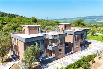 Çanakkale Lapseki Kangırlı'da Satılık 750 m² Bahçeli Villa