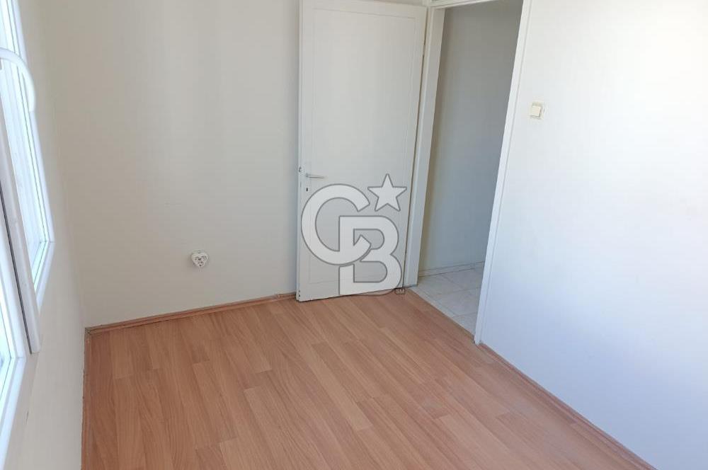 KARŞIYAKA GİRNE CADDESİ YAKINI AYDINLIK FERAH KİRALIK 3+1