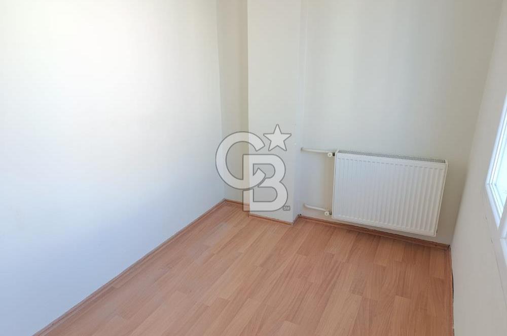 KARŞIYAKA GİRNE CADDESİ YAKINI AYDINLIK FERAH KİRALIK 3+1