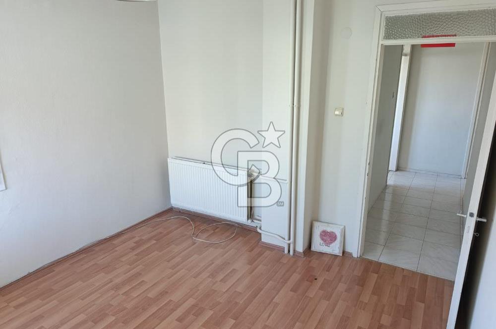 KARŞIYAKA GİRNE CADDESİ YAKINI AYDINLIK FERAH KİRALIK 3+1