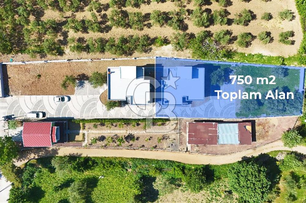 Çanakkale Lapseki Kangırlı'da Satılık 750 m² Bahçeli Villa