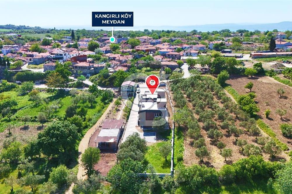 Çanakkale Lapseki Kangırlı'da Satılık 750 m² Bahçeli Villa