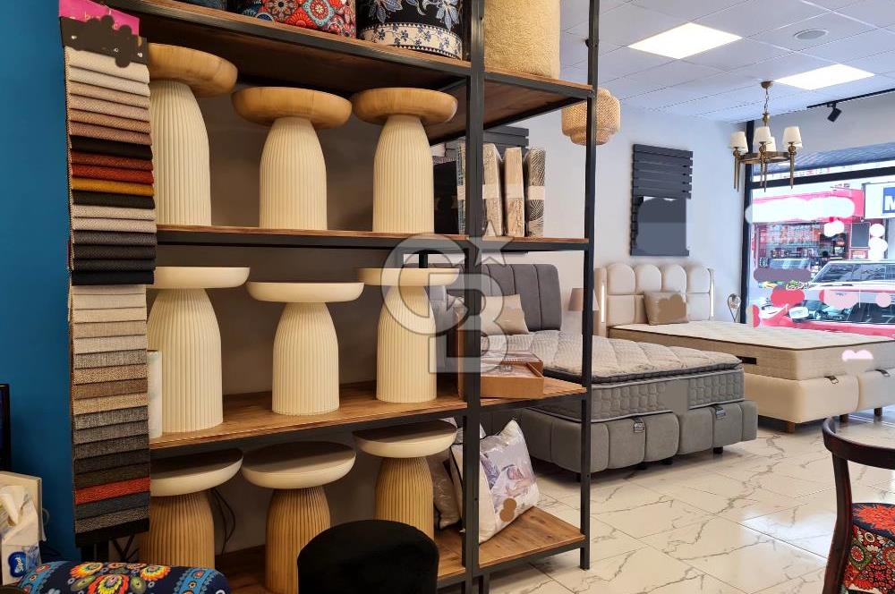 BUCA'DA CADDE ÜZERİNDE YENİ BİNADA SATILIK DÜKKAN