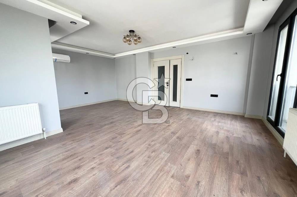 Beylikdüzü Es Marin Konaklarında 3+2 Satılık 0 Dublex Daire