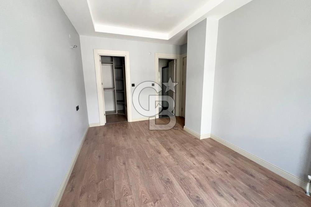 Beylikdüzü Es Marin Konaklarında 3+2 Satılık 0 Dublex Daire