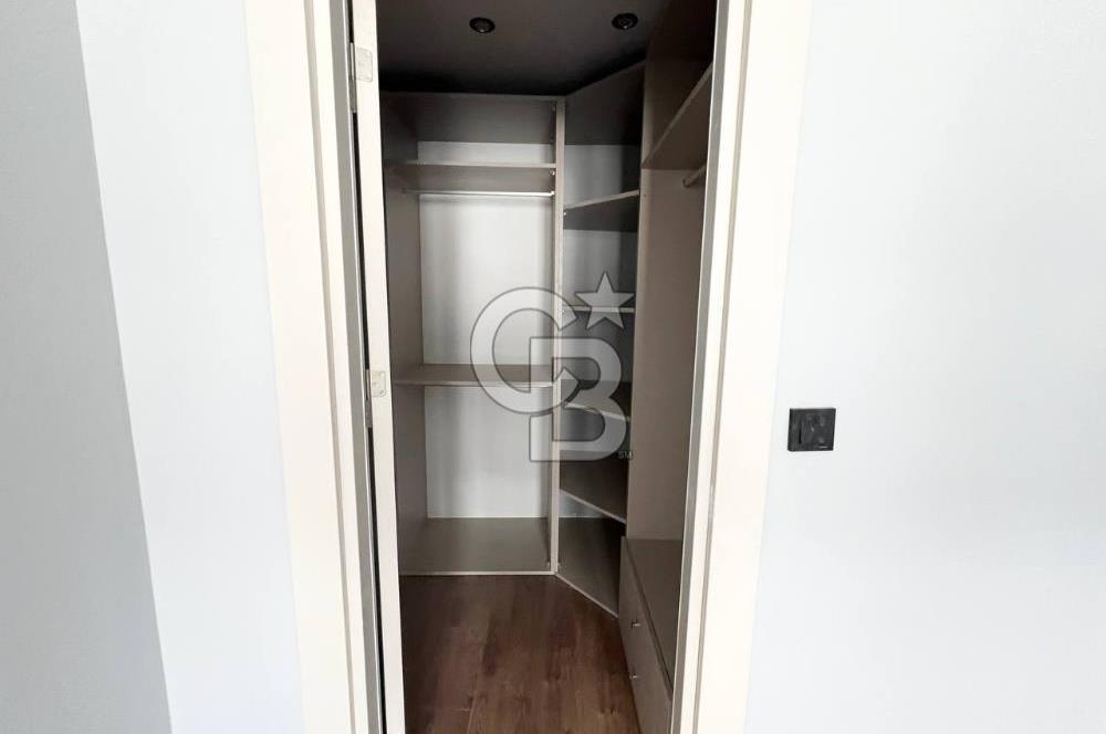 Beylikdüzü Es Marin Konaklarında 3+2 Satılık 0 Dublex Daire