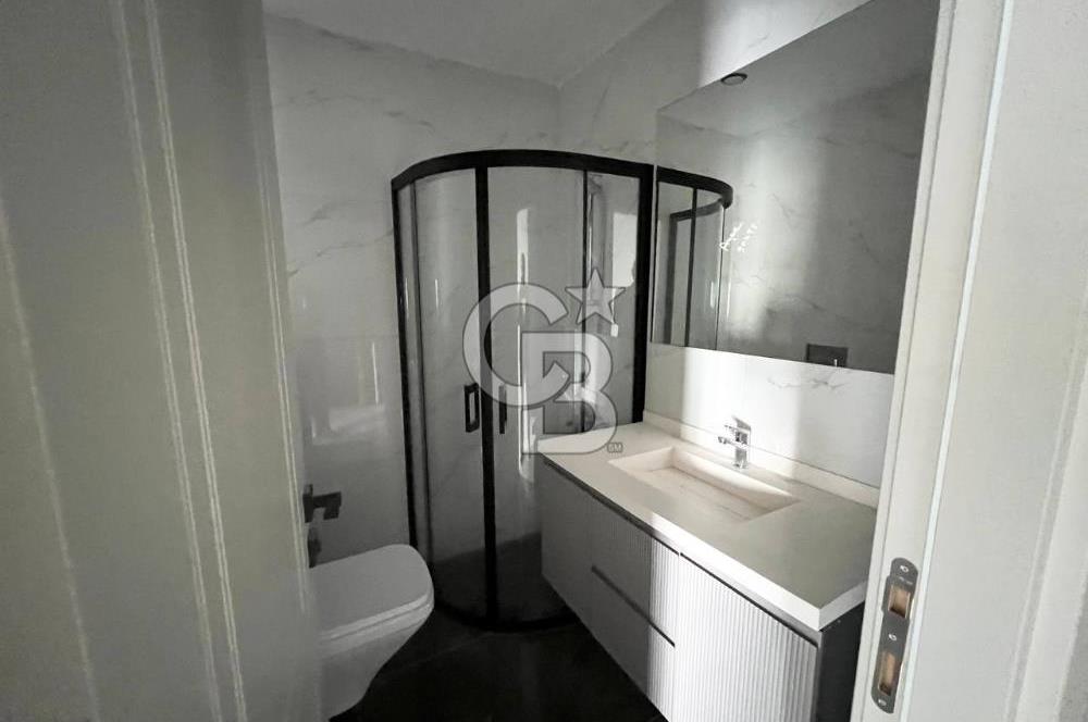 Beylikdüzü Es Marin Konaklarında 3+2 Satılık 0 Dublex Daire