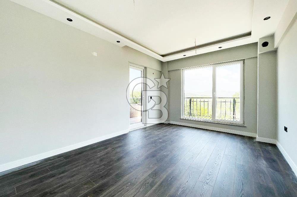 Çanakkale Lapseki Kangırlıda 750 m² Bahçeli Satılık Villa