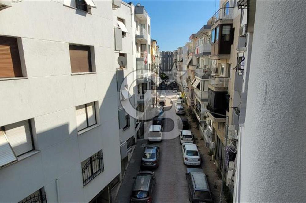 KARŞIYAKA'DA SAHİLE YAKIN FULL EŞYALI 3+1 KİRALIK DAİRE