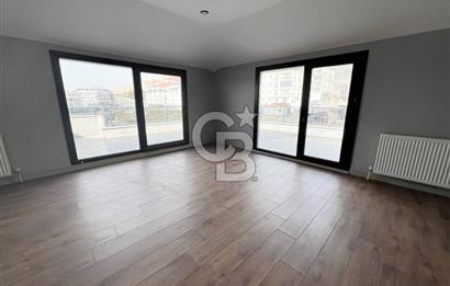 Beylikdüzü Es Marin Konaklarında 3+2 Satılık 0 Dublex Daire