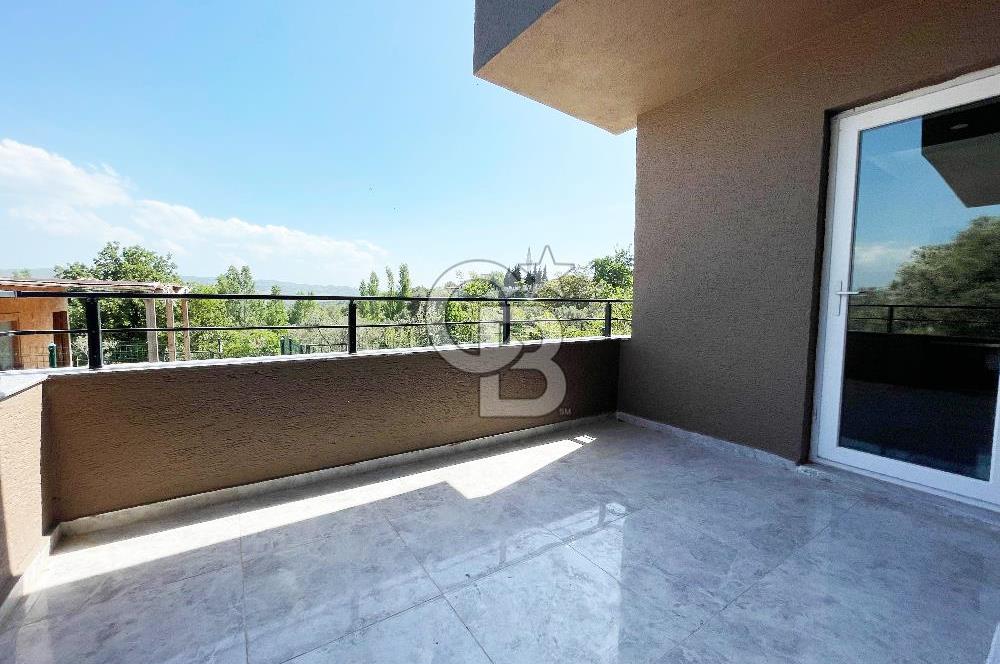 Çanakkale Lapseki Kangırlıda 750 m² Bahçeli Satılık Villa