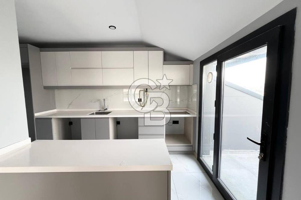 Beylikdüzü Es Marin Konaklarında 3+2 Satılık 0 Dublex Daire