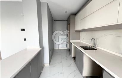 Beylikdüzü Es Marin Konaklarında 3+2 Satılık 0 Dublex Daire