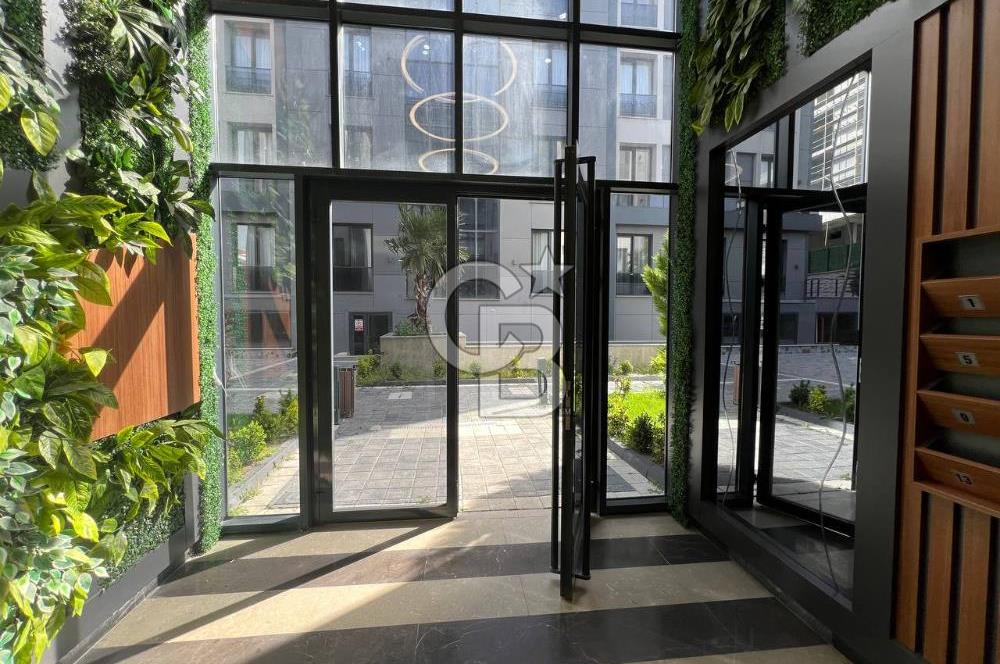 Beylikdüzü Es Marin Konaklarında 3+2 Satılık 0 Dublex Daire