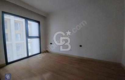 FIKIRTEPEDE OTURUMA HAZIR GÜVENLİKLİ OTOPARKLI 2+1 KİRALIK DAİRE