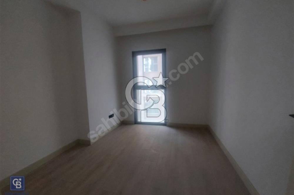 FIKIRTEPEDE OTURUMA HAZIR GÜVENLİKLİ OTOPARKLI 2+1 KİRALIK DAİRE