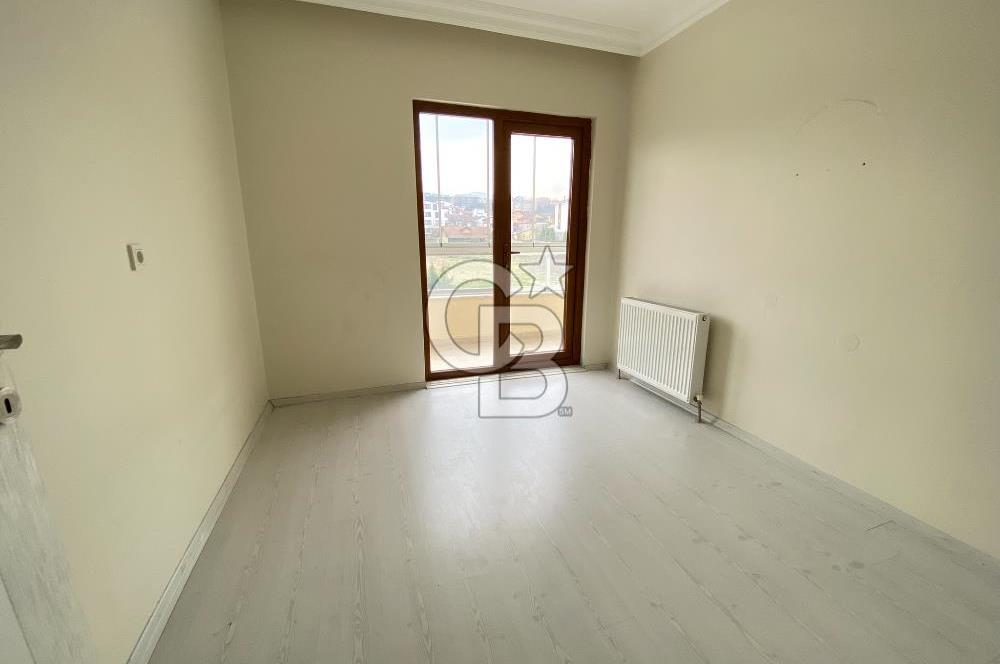 BAŞİSKELE YEŞİLYURT'TA 2+1 MERKEZİ KONUMDA KİRALIK DAİRE