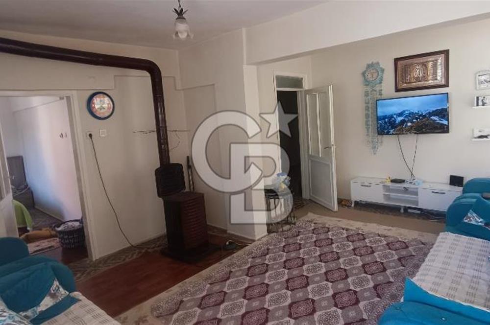 Karabağlar Satılık Komple Bina 126 m2 Taban Oturum