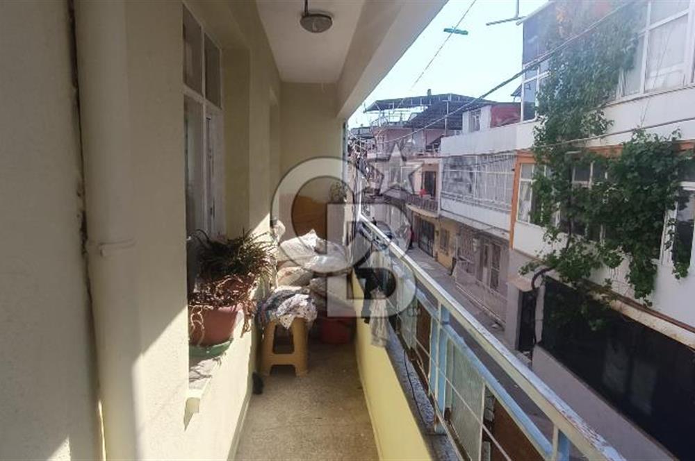 Karabağlar Satılık Komple Bina 126 m2 Taban Oturum